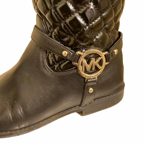 Michael Kors Emma Quilted Boot size 5 - Picture 3 of 7